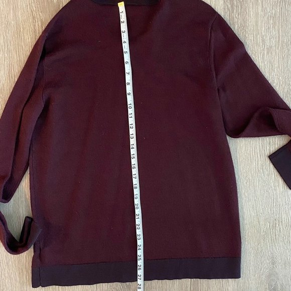 Calvin Klein Merino Wool Blend V-Neck Sweater, Large - Picture 6 of 6